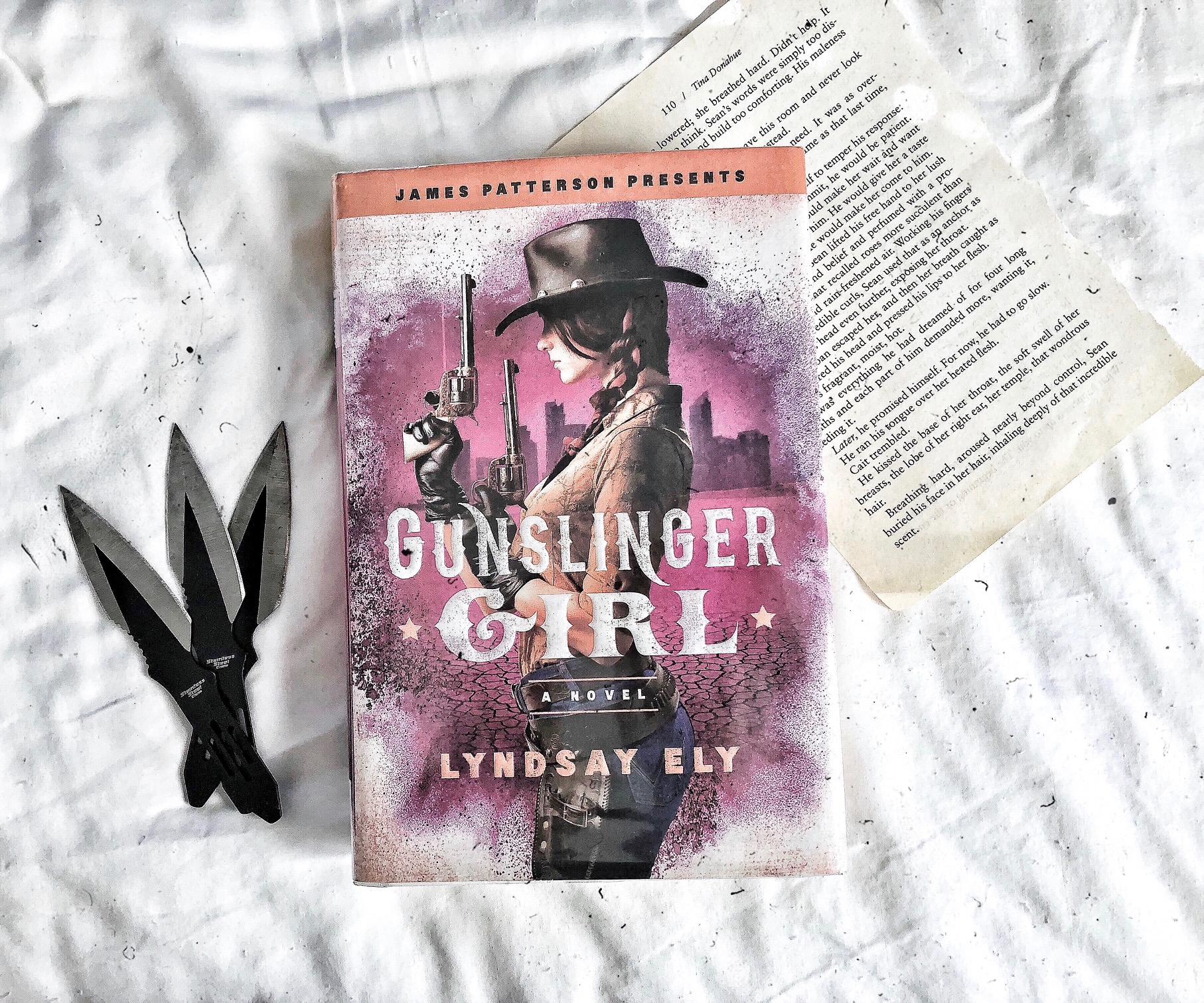 Book Review: Gunslinger Girl